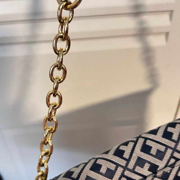 Tommy Hilfiger Monogram Crossbody | Chain Strap Shoulder Bag - Picture 7 of 10